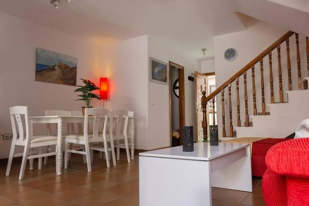 Duplex In Quiet Zone, Next To Sea, Fast Wifi Apartment El Medano